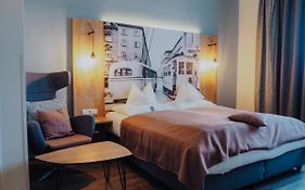 Levy'S Rooms & Breakfast